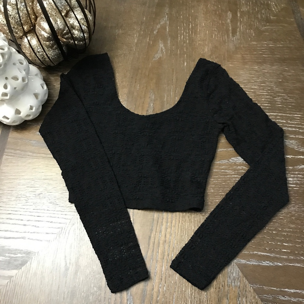 Lace Long Sleeve Crop Top